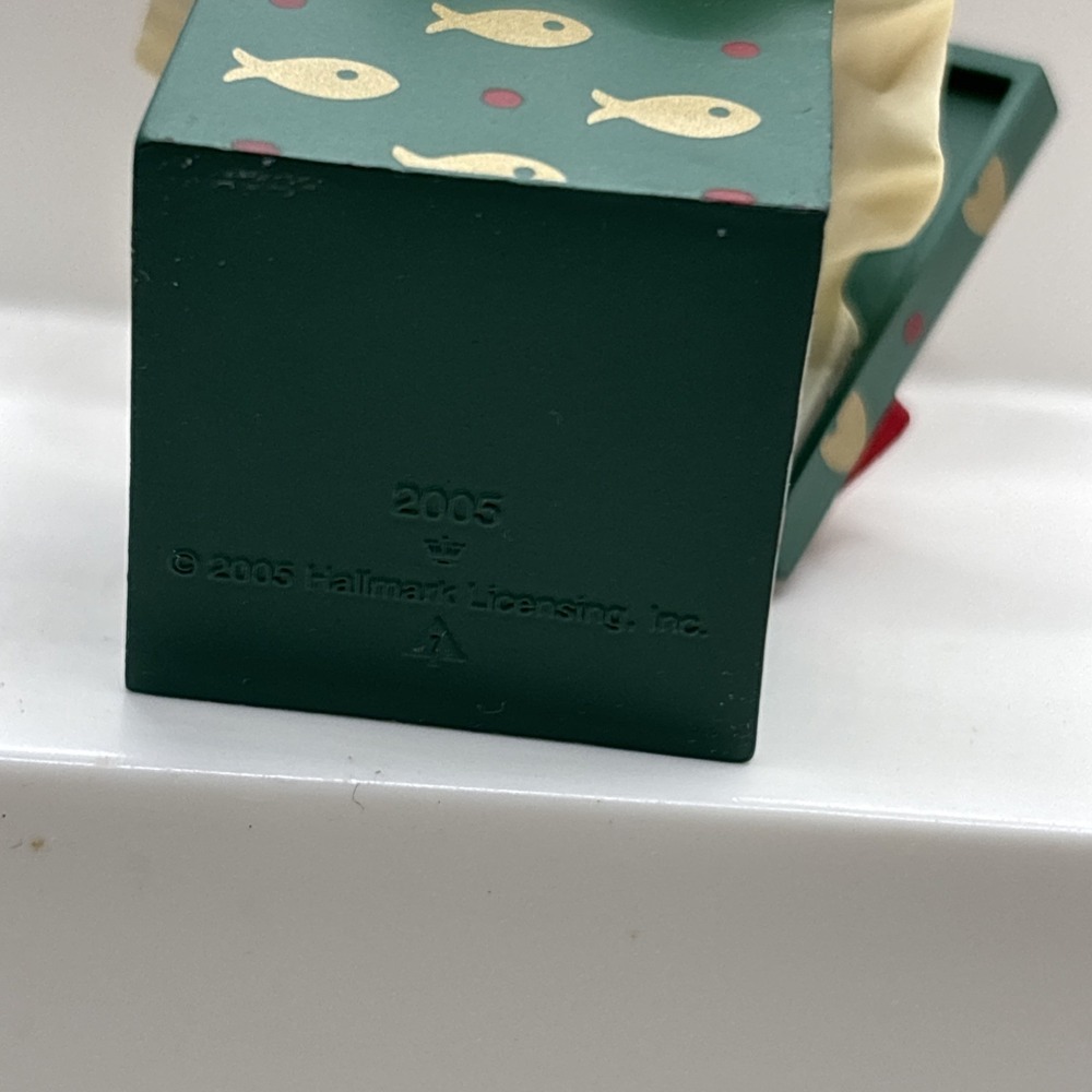 HALLMARK Keepsake 2005 MISCHIEVOUS KITTENS ORNAMENT #7 In Collector's Series - Picture 7 of 8